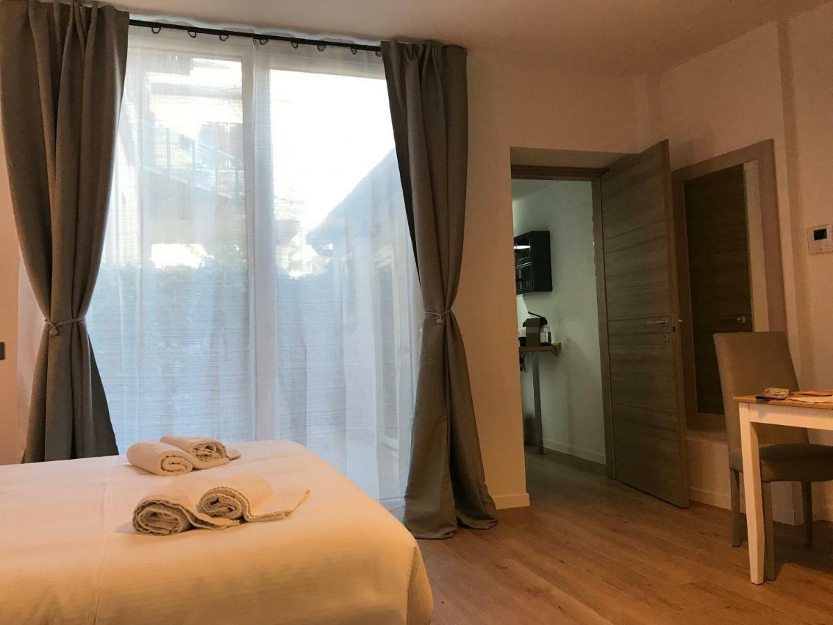 Verona Apartments & Rooms Экстерьер фото